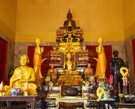 Wat Luang Pho Pak Daeng
